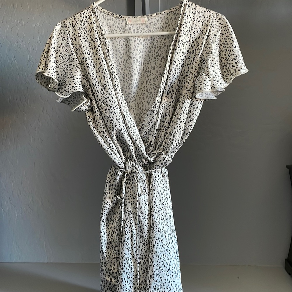 White and black leopard print short sleeve romper